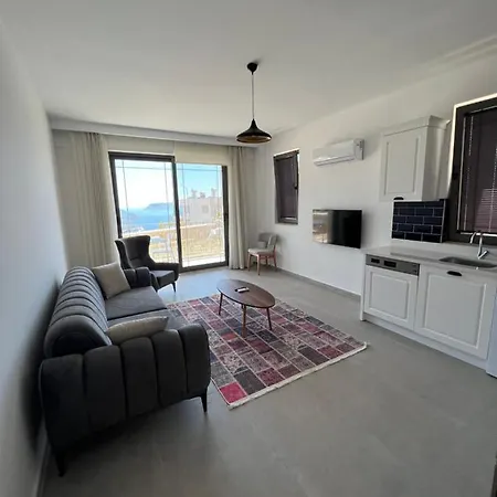 Freya Apartman *